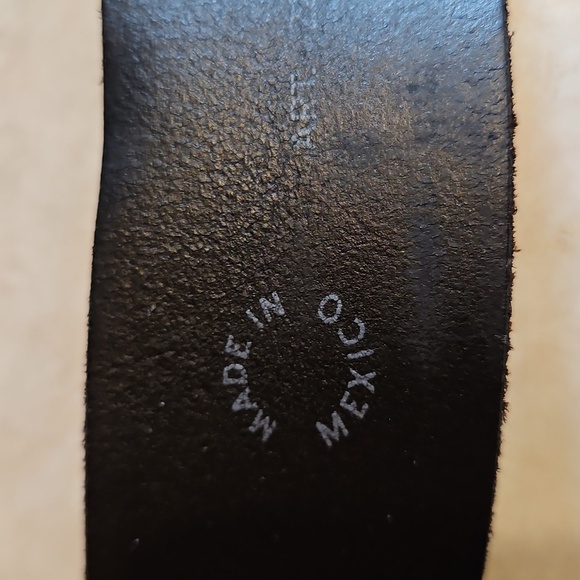 Levi's Dark Brown Bovine Leather Belt Sz. 85/34 Made In Mexico - Picture 4 of 9